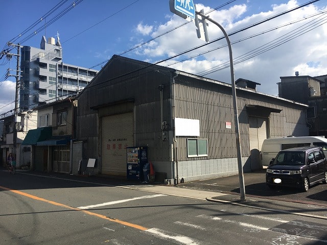 2.8ｔクレーン付いています。