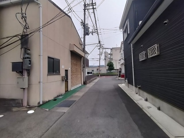 南側道路です。