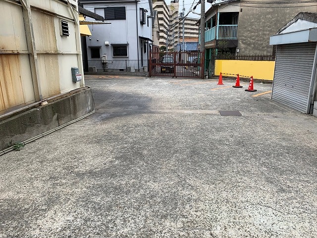 駐車スペースあります。