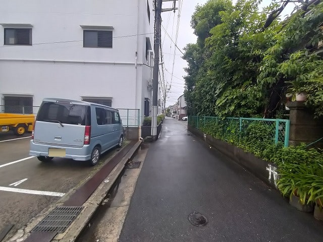 コンビニまで徒歩５分程度になります