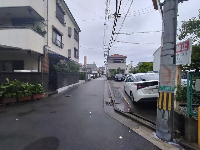 駐車スペース1台分になります