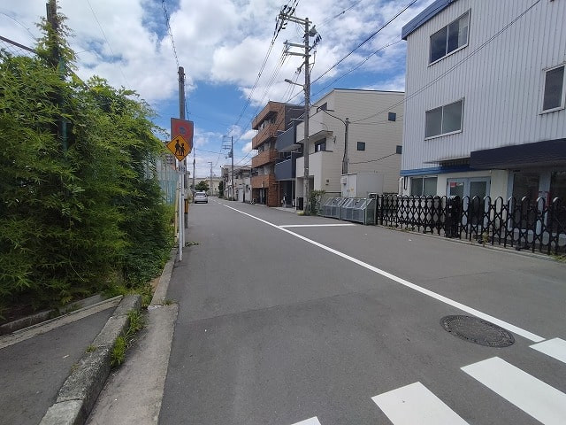 前面道路です。