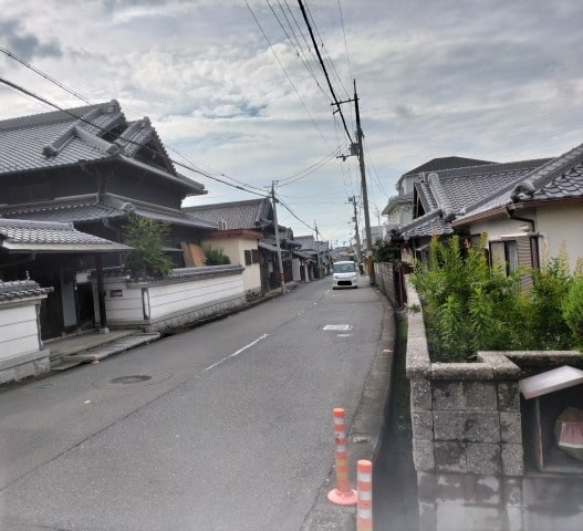 コンビニまで徒歩５分