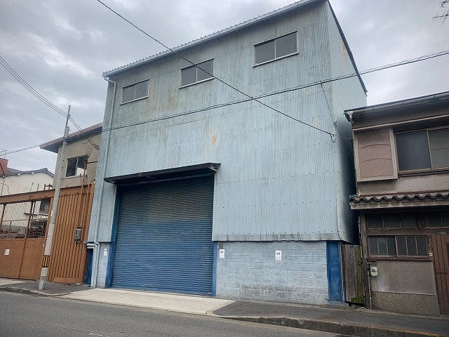 トイレ設置します。