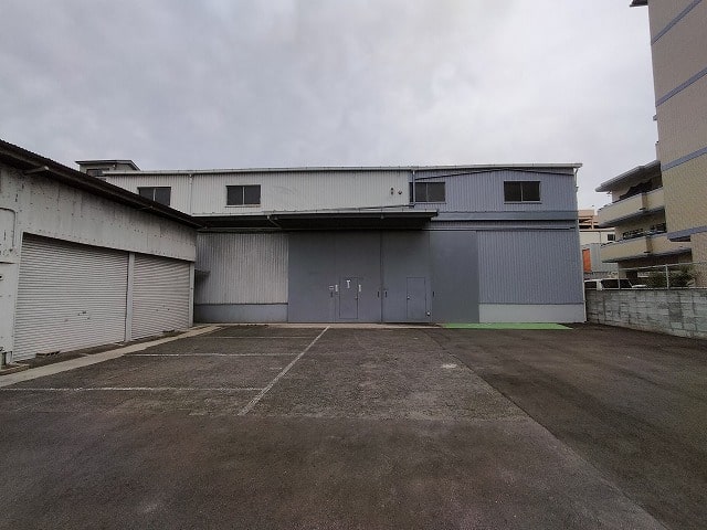 隠れていますが、結構大きいです。