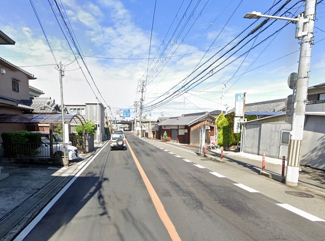 幹線道路近くです！