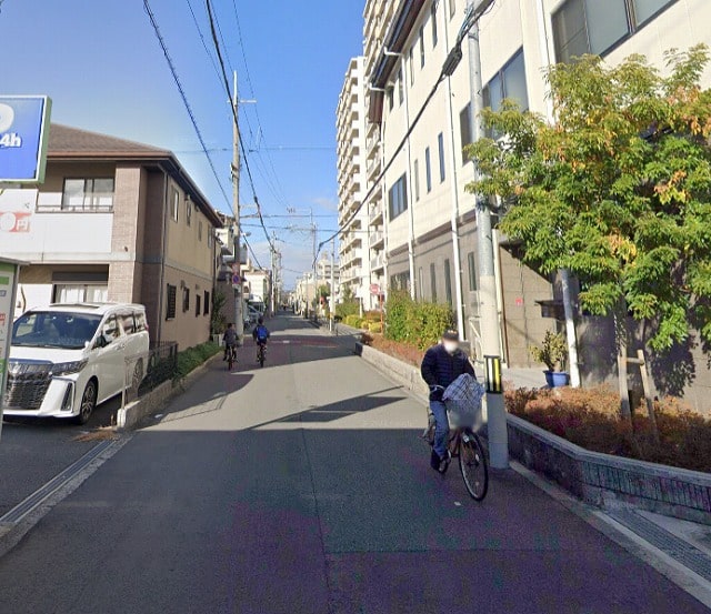 前面道路です。