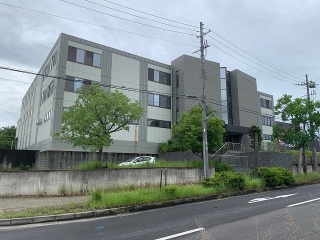 大型車両搬入可能です。