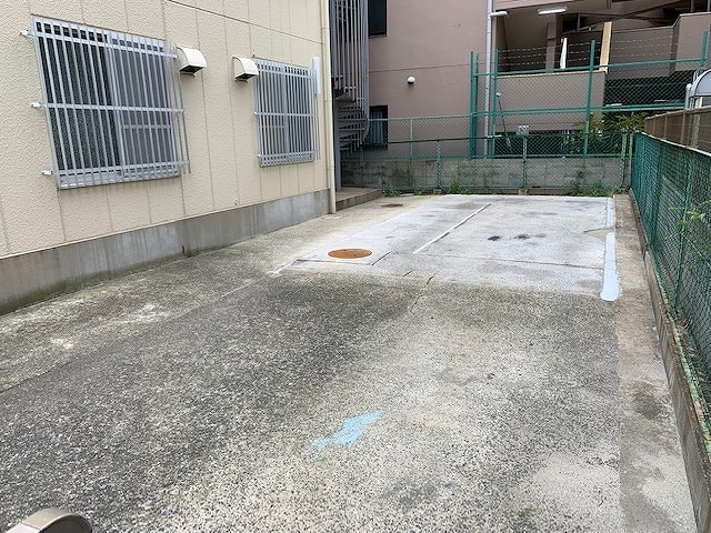 駐車スペース有ります