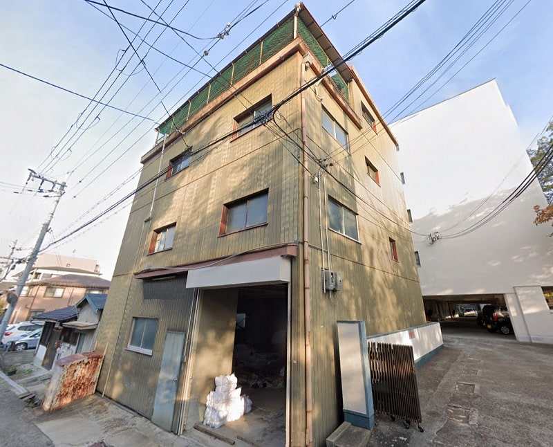 ４階建て倉庫
