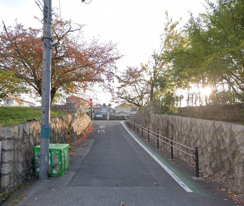 前面道路①