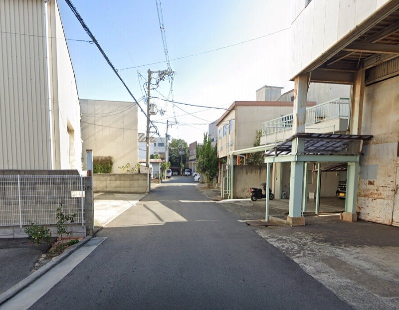 周辺は工場街です！