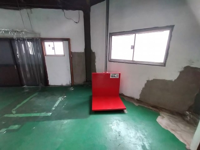 リフト積載100ｋｇ