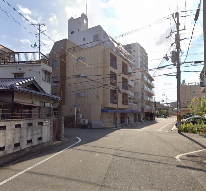 周辺は住宅が多めです！
