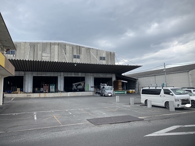 広い駐車スペースです。