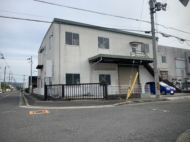 角地物件になります。