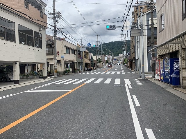 大型車規制はありません。