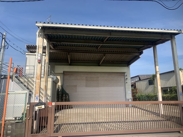 間口が約7.9ｍです。