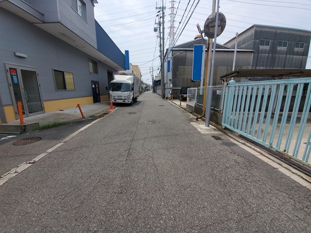 前面道路です。