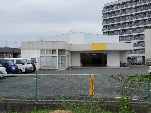 営業所にいかがですか。