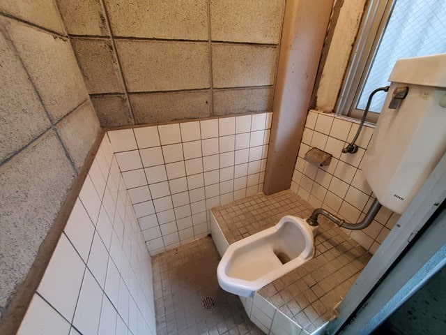 トイレ付いてます。