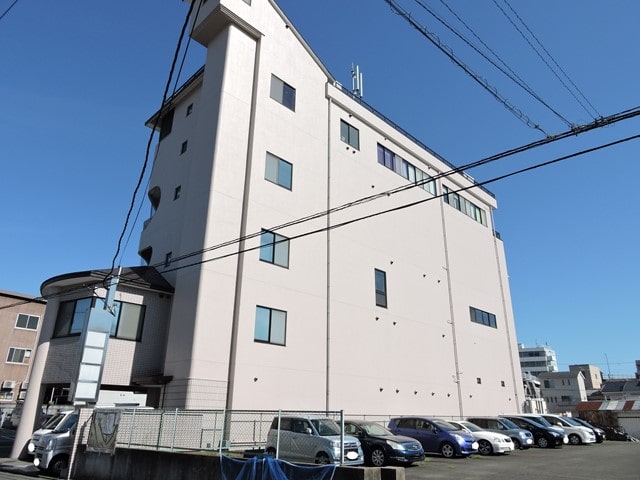 駅からとほ2分です。