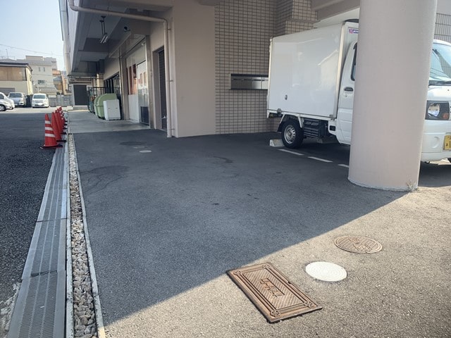 荷捌き場になります。