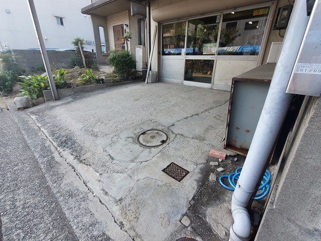 駐車スペースあります。