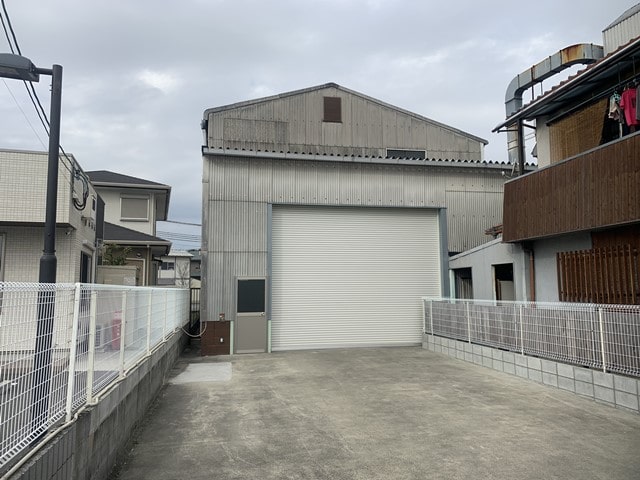 2ｔ車駐車出来ます。