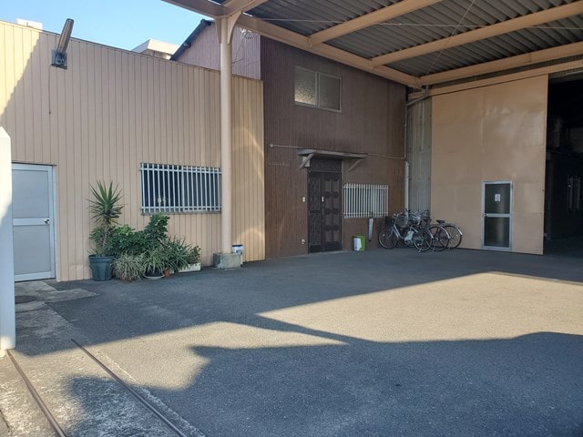 事務所付きです。