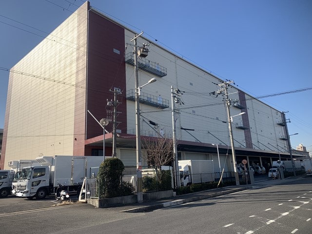 フェイーターミナル駅から徒歩5分です。